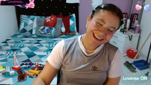 Snapshot of sonialatin69 chatting on 21, 2, 2025 sonialatin69 online show from 21, 2, 2025