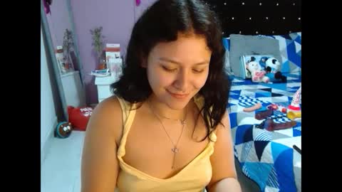 Snapshot of sonialatin69 chatting on 6, 3, 2025 sonialatin69 online show from 6, 3, 2025