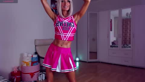 Sonja Ray online show from 15, 2, 2026