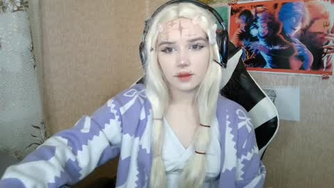 Mila online show from 8, 4, 2026