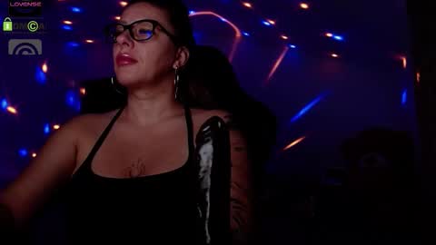 Sonia online show from 10, 10, 2025