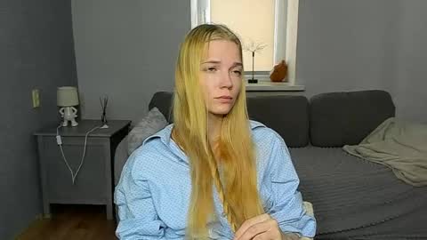 Snapshot of sonyalaviola chatting on 29, 4, 2026 Sofia online show from 29, 4, 2026
