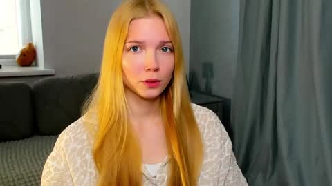 Snapshot of sonyalaviola chatting on 30, 4, 2026 Sofia online show from 30, 4, 2026