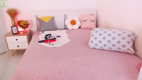 Sonya Lime online show from 29, 11, 2025