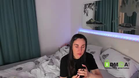 Snapshot of sonyaparadise937 chatting on 2, 3, 2026 SonyaParadise online show from 2, 3, 2026