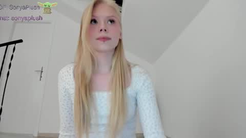 Sonya  Instagram   Twitter sonyaplushgirl  OnlyFans sonyaplush online show from 20, 2, 2025