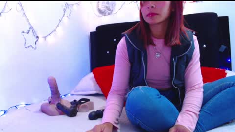 Snapshot of sophi_bonny chatting on 16, 1, 2025 Sophi Bonny online show from 16, 1, 2025