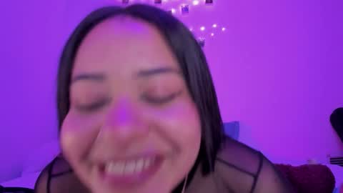 Snapshot of sophi_moon1 chatting on 24, 11, 2025 Sofia online show from 24, 11, 2025