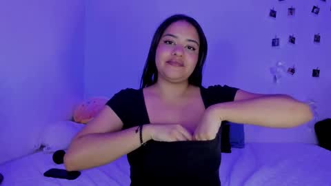 Snapshot of sophi_moon1 chatting on 10, 2, 2026 Sofia online show from 10, 2, 2026