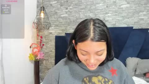 Snapshot of sophia_brunett chatting on 12, 9, 2025 Sophia online show from 12, 9, 2025