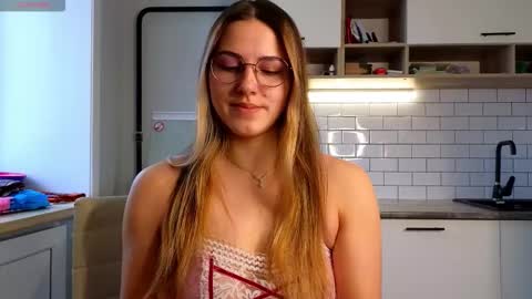 Sophia online show from 8, 2, 2026