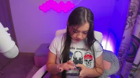 sophia_grants online show from 28, 1, 2025