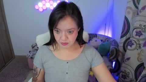 Snapshot of sophia_grants chatting on 5, 5, 2026 sophia_grants online show from 5, 5, 2026