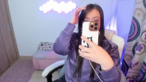 Snapshot of sophia_grants chatting on 24, 5, 2026 sophia_grants online show from 24, 5, 2026