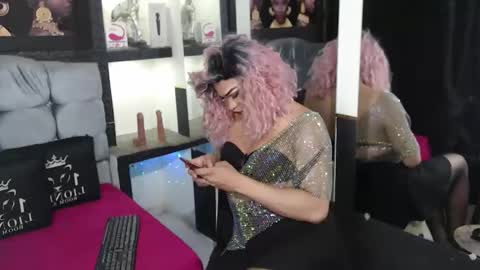 sophia_hott01 online show from 5, 12, 2025