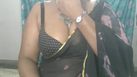 Snapshot of sophia_indian chatting on 19, 5, 2026 Sophia Tamil online show from 19, 5, 2026