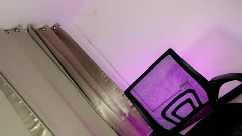 sophia_walker18 online show from 3, 6, 2026