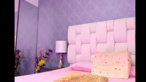 sophiaa10 online show from 9, 3, 2026