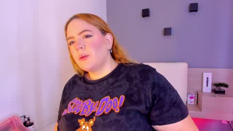 Snapshot of sophiarossee chatting on 6, 2, 2025 Sofi online show from 6, 2, 2025