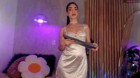 Sophi  online show from 21, 4, 2026