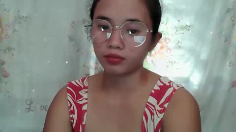 sophie_193 online show from 18, 4, 2026