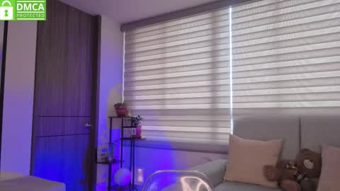 Sophie  online show from 15, 1, 2026