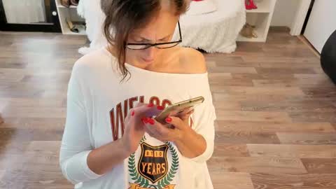 Sophie online show from 12, 9, 2025