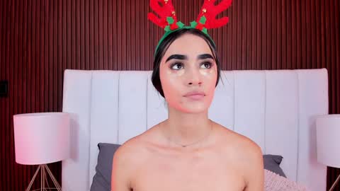 Snapshot of sophie_deargb chatting on 18, 12, 2024 Sofia  santodomingo online show from 18, 12, 2024