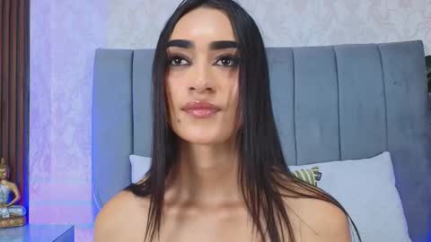 Snapshot of sophie_deargb chatting on 8, 3, 2025 Sofia  santodomingo online show from 8, 3, 2025