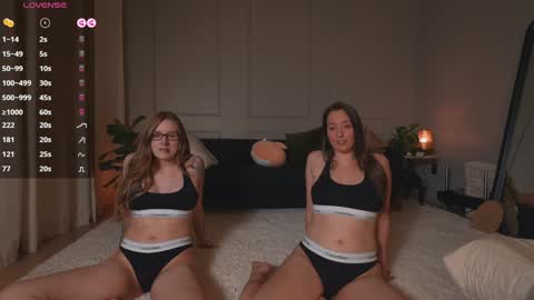 sophie_fennec online show from 25, 10, 2025