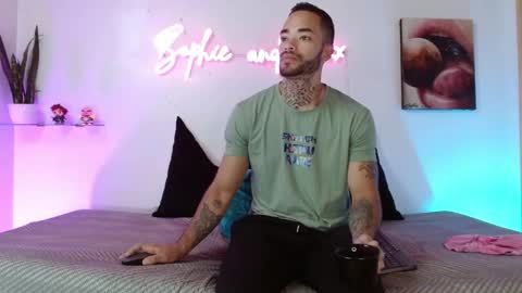 SOPHIE - FOXX online show from 3, 6, 2026