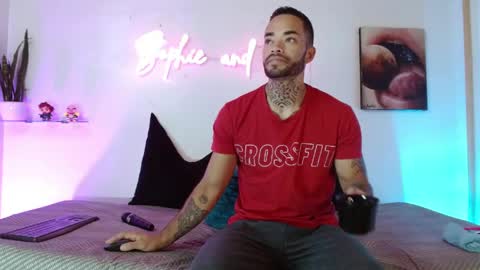 SOPHIE - FOXX online show from 4, 6, 2026