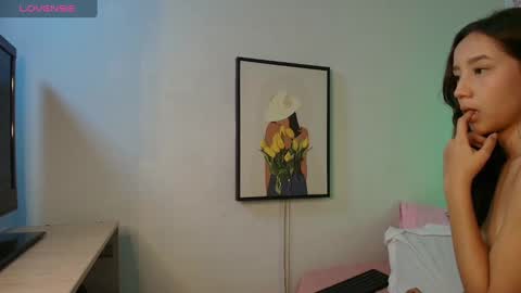 Sophie or Sof online show from 26, 1, 2025