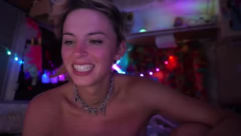 derpy derpington online show from 8, 3, 2025