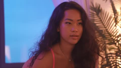 Sophie online show from 24, 4, 2026