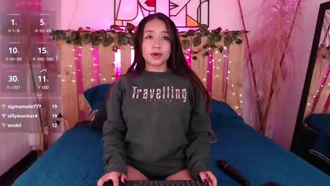 sophie_moon24 online show from 9, 12, 2024