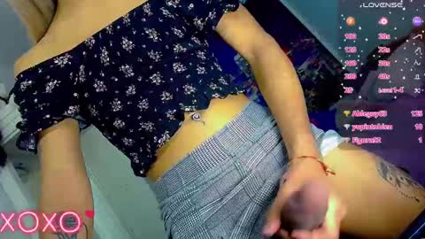 Snapshot of sophie_vall chatting on 25, 9, 2025 sophie_vall online show from 25, 9, 2025