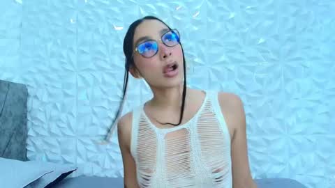 sophie_willow online show from 23, 3, 2026