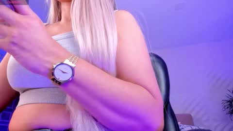 Sophie online show from 24, 11, 2025