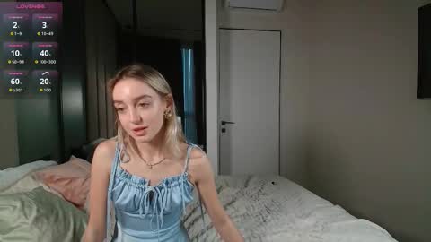 sophiebelll online show from 30, 9, 2025