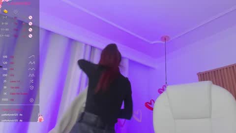 Snapshot of sophiecherry_ chatting on 21, 2, 2025 Sophie IG sophiecherry es online show from 21, 2, 2025