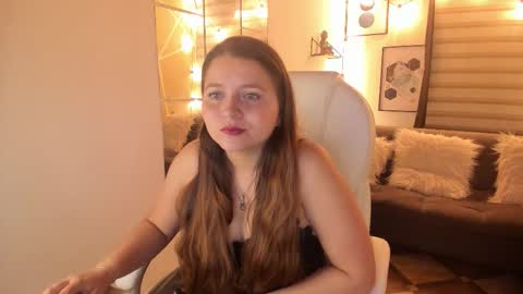 Sophie  online show from 8, 10, 2025