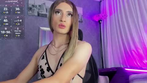 Sophie online show from 8, 3, 2025