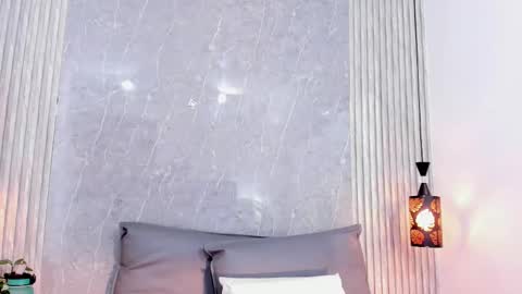         online show from 6, 3, 2025