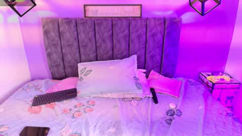         online show from 5, 1, 2026