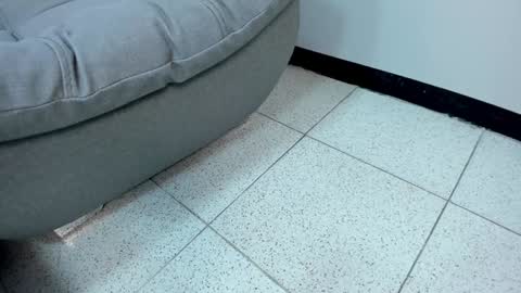 sophieharris__ online show from 26, 1, 2025