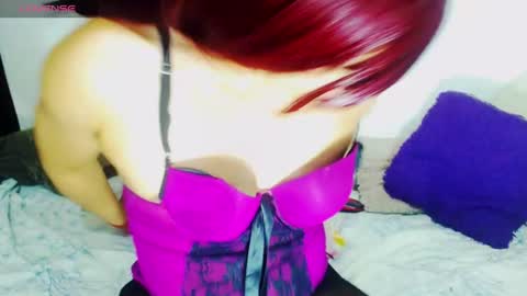 sophiehillsxo online show from 20, 6, 2026