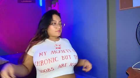 sophiejuicy_ online show from 31, 10, 2025