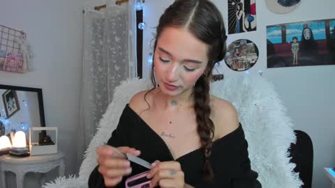 Sophie online show from 5, 2, 2025