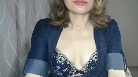 Snapshot of sophiemisss chatting on 12, 6, 2026 Sophiemisss online show from 12, 6, 2026
